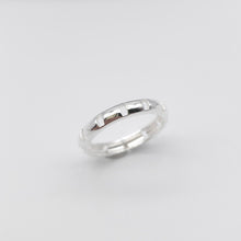 Load image into Gallery viewer, Open Ring 4mm