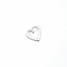 Load image into Gallery viewer, Gliding Heart Pendant