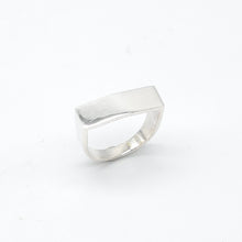 Load image into Gallery viewer, Flat Top Ring 7mm