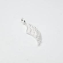 Load image into Gallery viewer, Wing Pendant