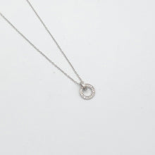 Load image into Gallery viewer, Channel Circle Necklace
