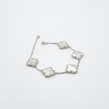 Load image into Gallery viewer, Five Large Mother of Pearl Clover Bracelet