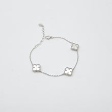 Load image into Gallery viewer, Three Small Mother of Pearl Clover Bracelet