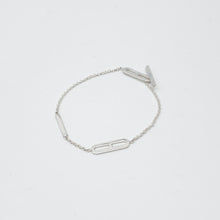 Load image into Gallery viewer, Flat Link Fob Knob Bracelet