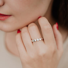 Load image into Gallery viewer, Dots ring