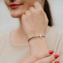 Load image into Gallery viewer, Silver Cross Bangle