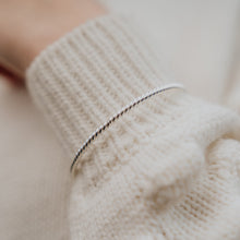 Load image into Gallery viewer, Twist Some More Bangle
