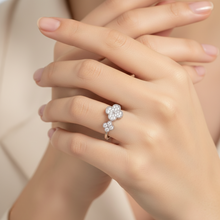 Load image into Gallery viewer, Sterling Silver Clover Cz Ring
