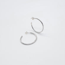 Load image into Gallery viewer, Hoop Earrings 2mm x 30mm
