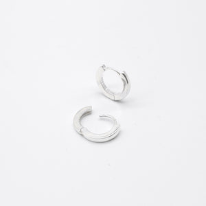 Plain Huggie Earrings 2mm x 15mm