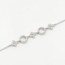 Load image into Gallery viewer, Flower Circle Bracelet
